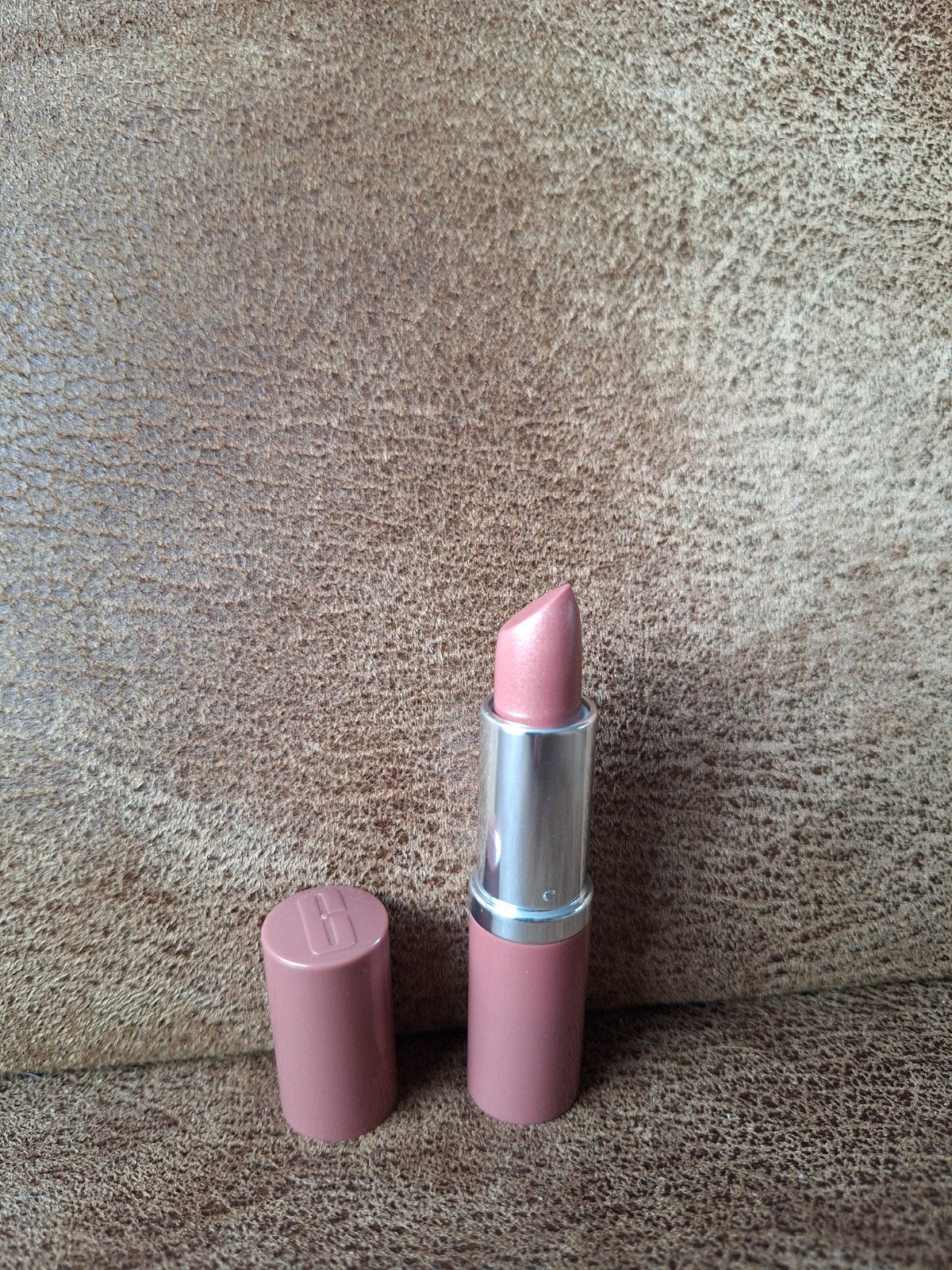 Nieuwe Clinique Pop Lip Colour + Primer - 02 Bare Pop, Ophalen of Verzenden, Nieuw, Lippen, Make-up