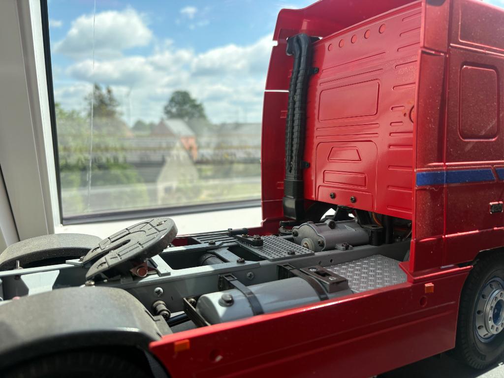 Tamiya Volvo, Schaal 1:14, Zo goed als nieuw, Auto onroad, RTR (Ready to Run)