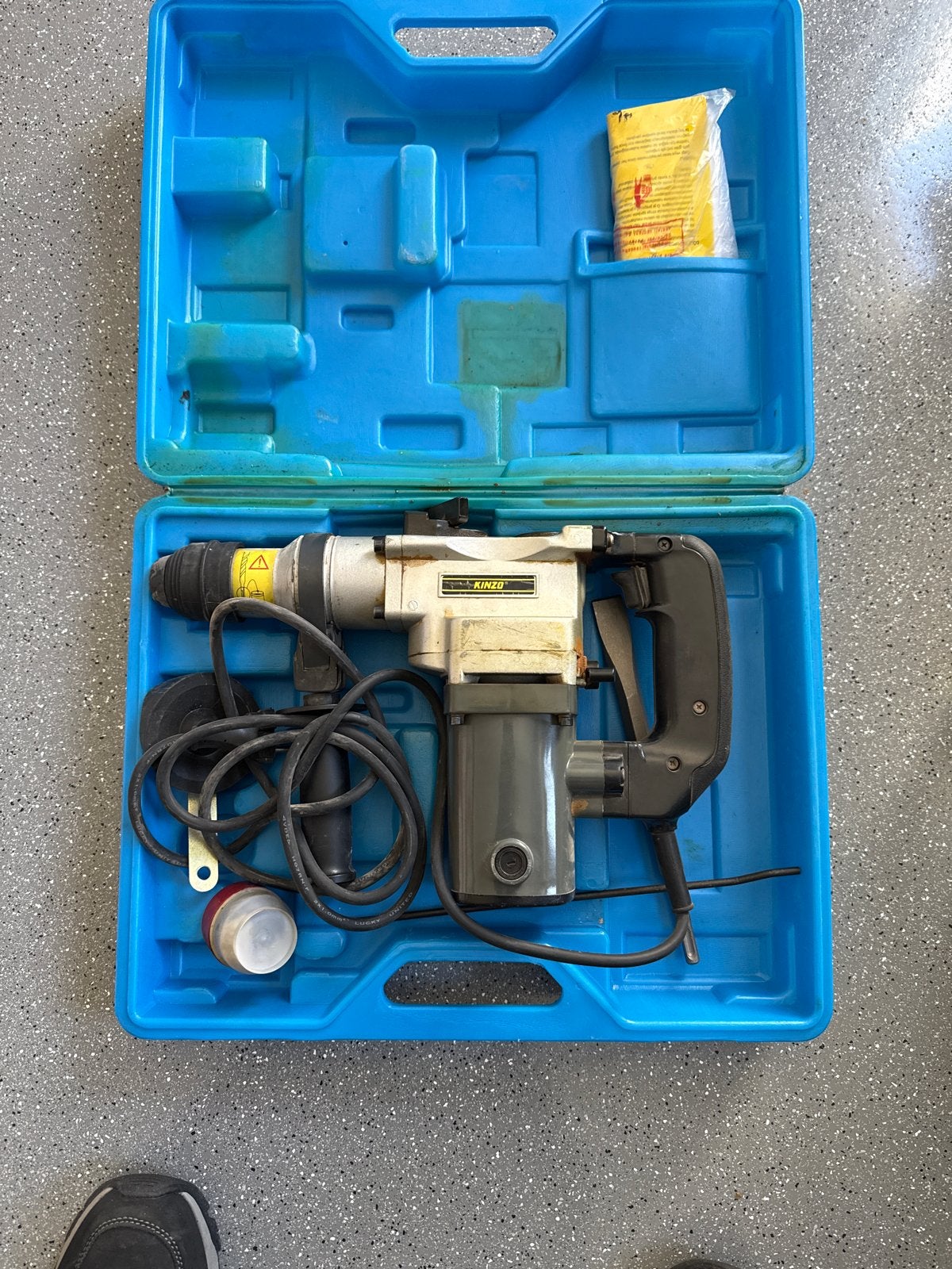 KINZO Boorhamer in koffer, Ophalen, Boor- en/of Breekhamer, Klopboormechanisme, Gebruikt