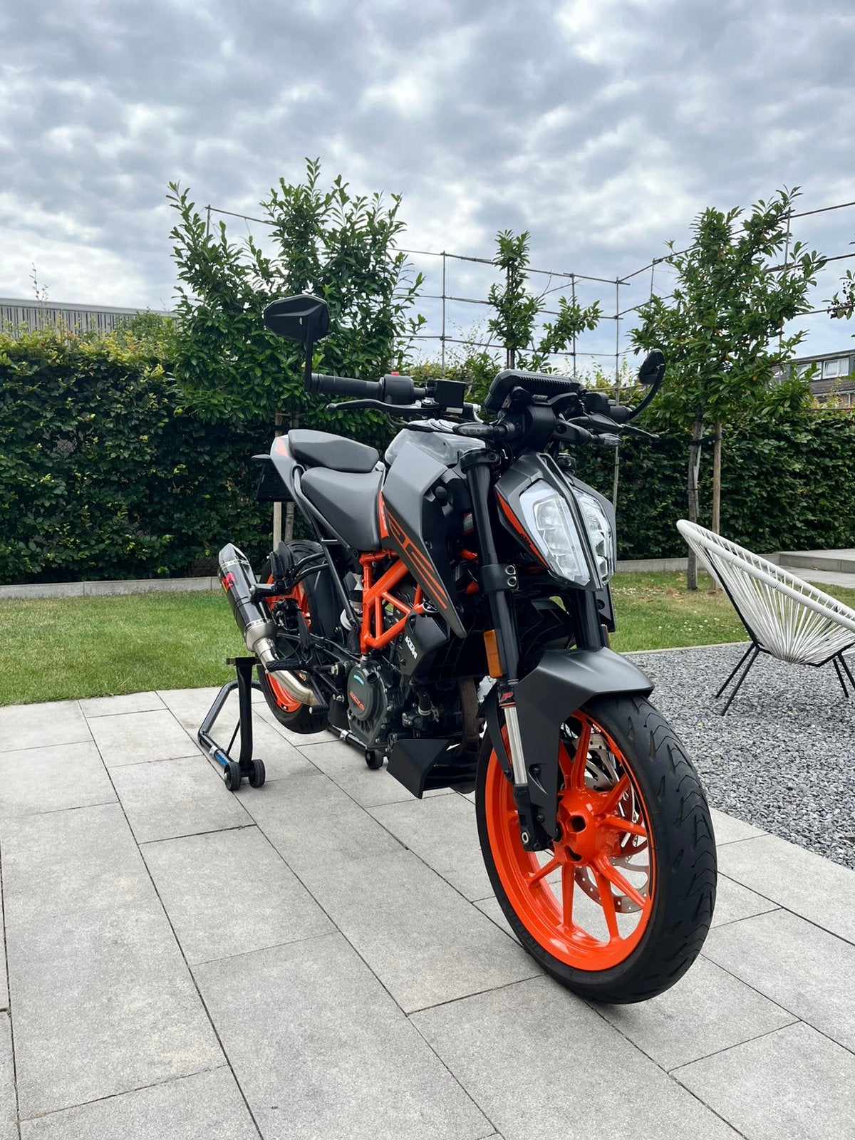 KTM Duke 125 (2022) | Akrapovič | 2e Eigenaar | Topstaat, Ophalen