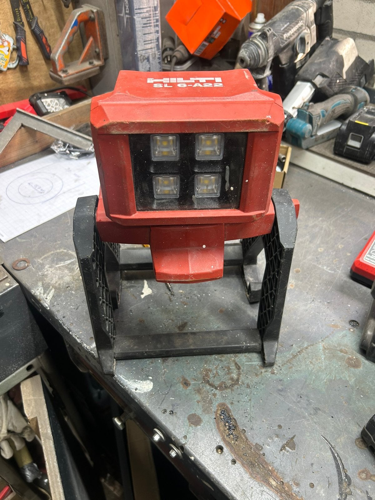 Hilti lamp, Ophalen, Zo goed als nieuw