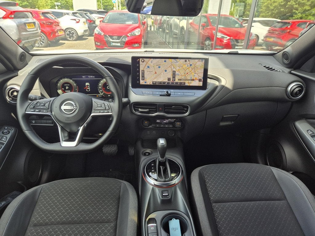 Nissan Juke 1.0 DIG-T N-Connecta | Navigatie | Automaat | Ap, Auto's, Nissan, Stof, Met garantie (alle), Wit, Automatische klimaatregeling