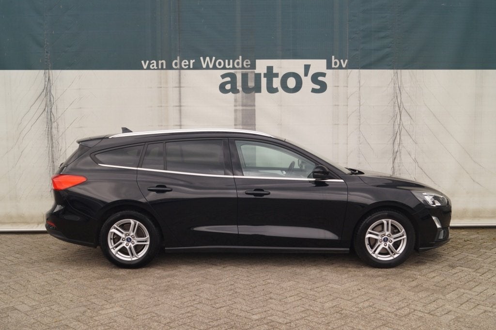 Ford Focus Wagon 1.0 EcoBoost Hybrid 125pk Titanium X Busine, Focus, Dealer onderhouden, Gebruikt, Euro 6