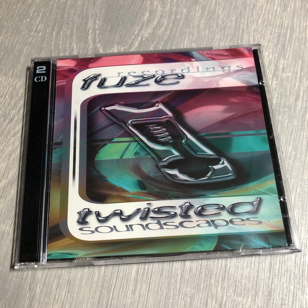 Audio CD - Fuze Recordings - Twisted Soundscapes, Cd's en Dvd's, Drum and bass, Gebruikt, Ophalen of Verzenden, Verzamelalbum
