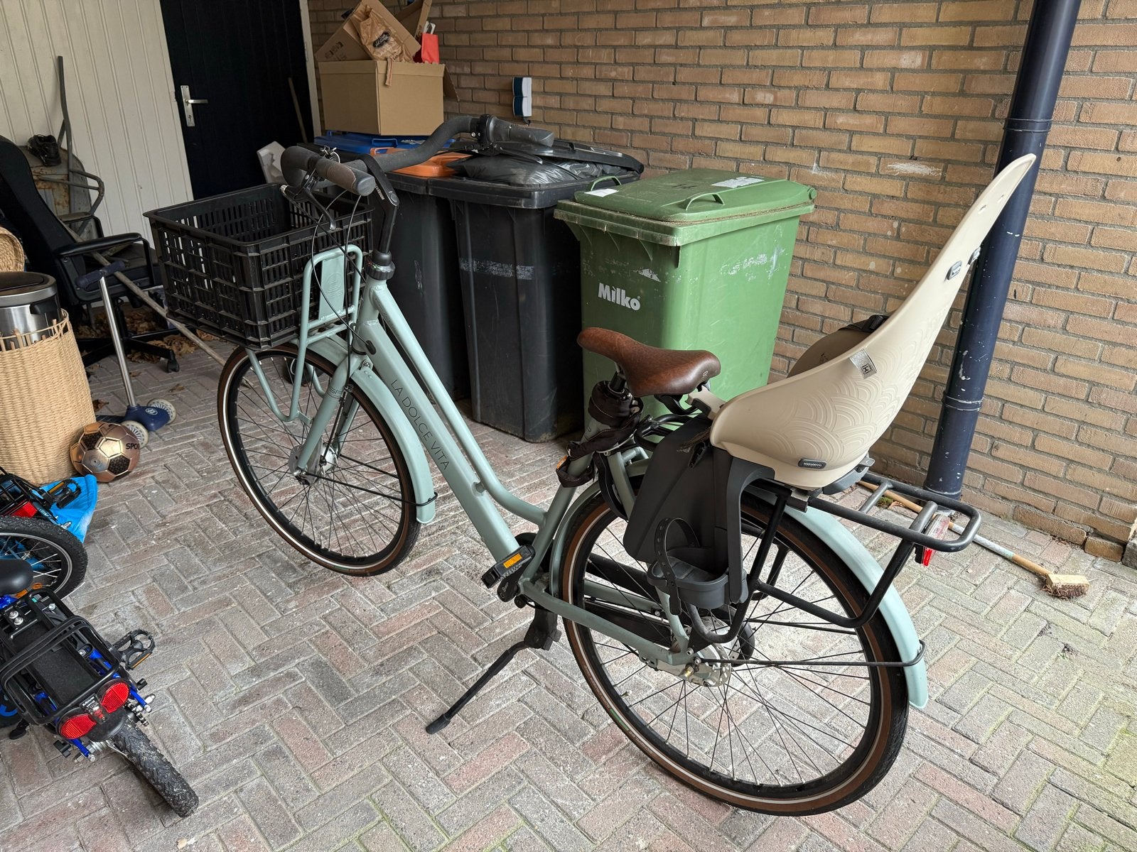 Damesfiets La Dolce Vita met kinderzitje en mand, Trommelrem, Ophalen, Overige merken, 53 tot 56 cm