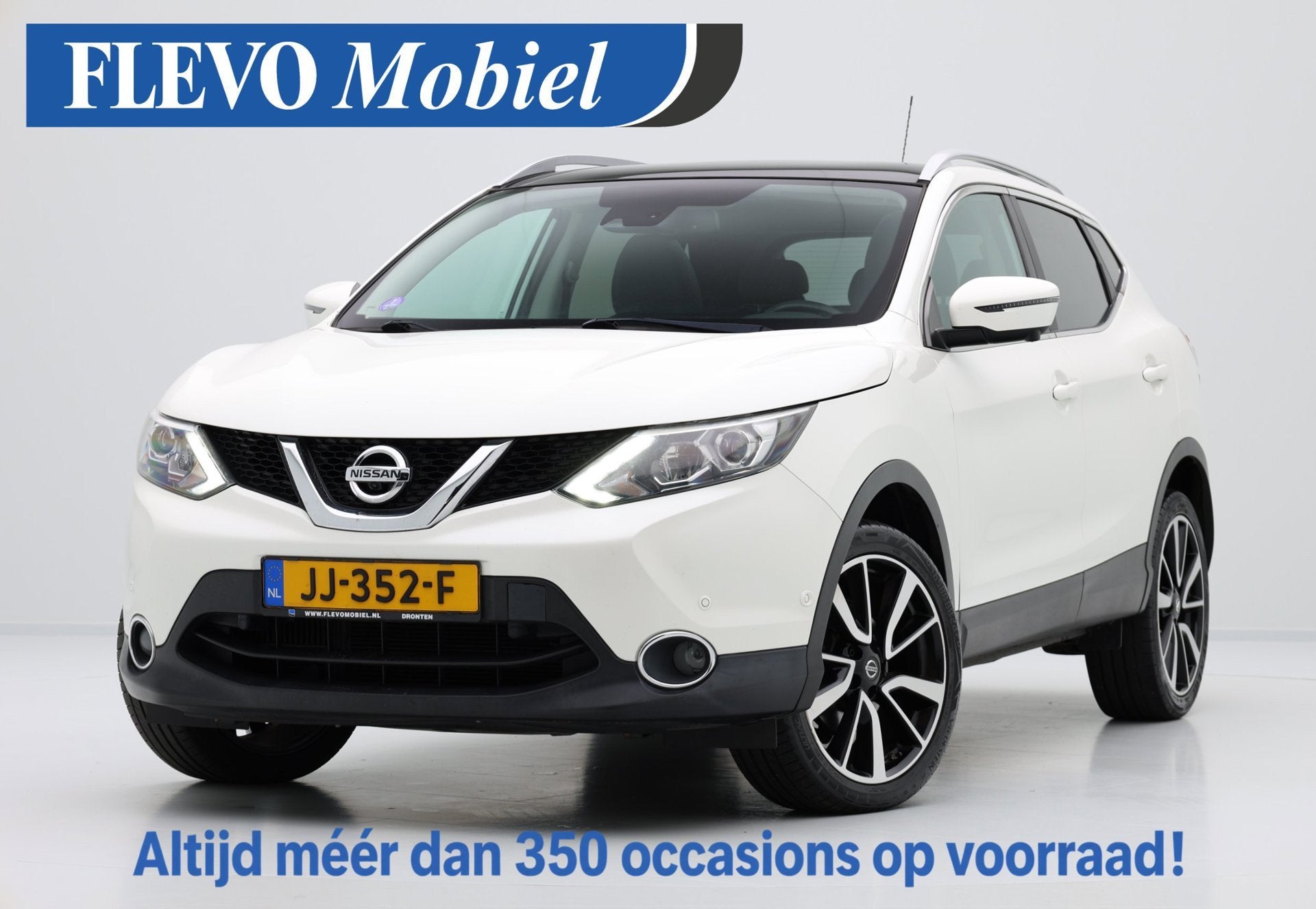 Nissan Qashqai 1.2 Tekna Pano|Leder|Cam|ParkAssist|LMV, Auto's, Voorwielaandrijving, Dealer onderhouden, Gebruikt, Euro 6