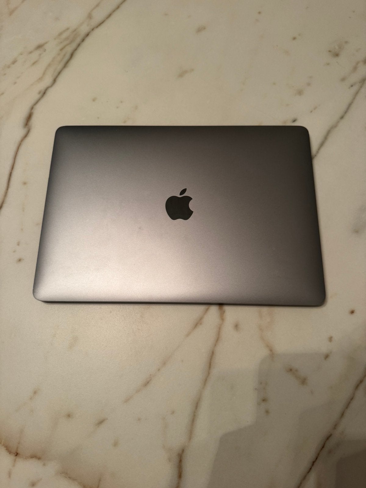Macbook pro 2020 m1 defect scherm, Ophalen of Verzenden, Zo goed als nieuw, 13 inch