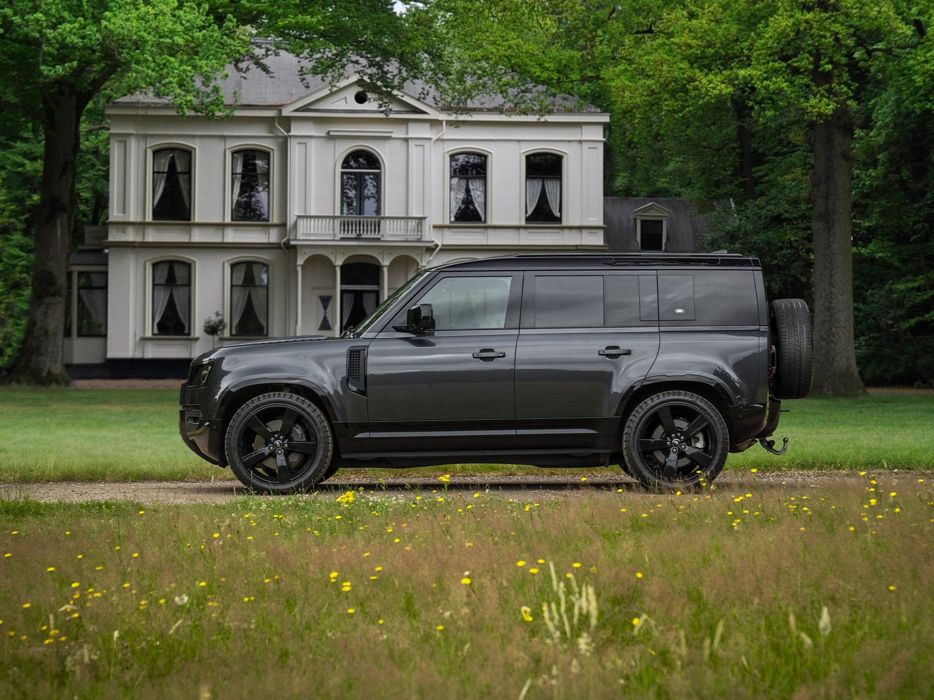 Land Rover Defender 110 3.0 P400 110 X-Dynamic HSE | Pano-da, Auto's, Automaat, Gebruikt, Automatische klimaatregeling, Met garantie (alle)