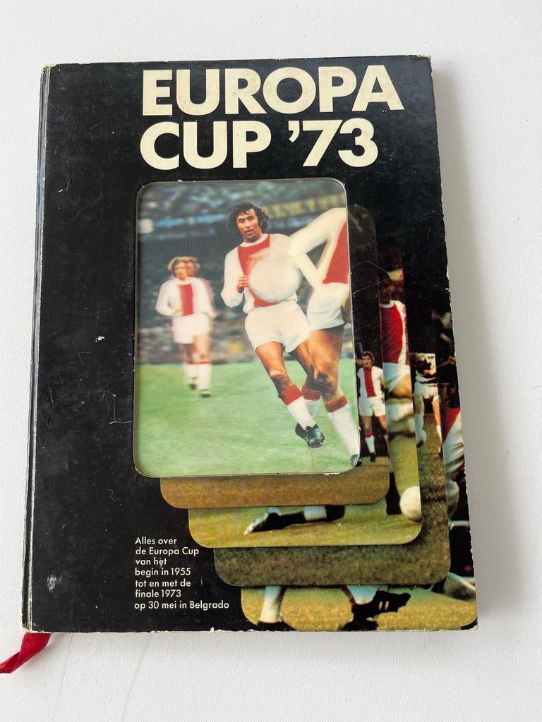 Verzamelboek Europa Cup '73 - Uitstekende staat, Boeken, Ophalen of Verzenden, Zo goed als nieuw, Balsport