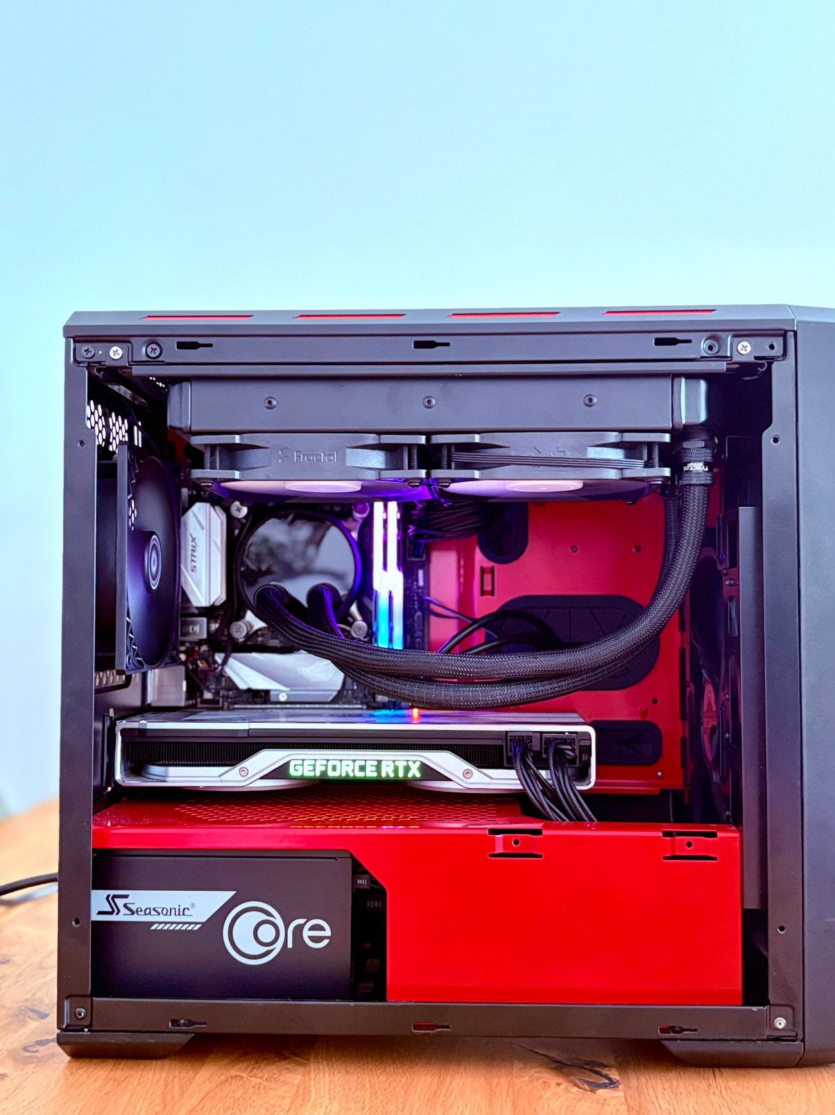 Mini-Itx Gaming PC – i9-9900K / RTX 2080 / 16GB RGB/, Ophalen, Virtual Reality, Refurbished, SSD