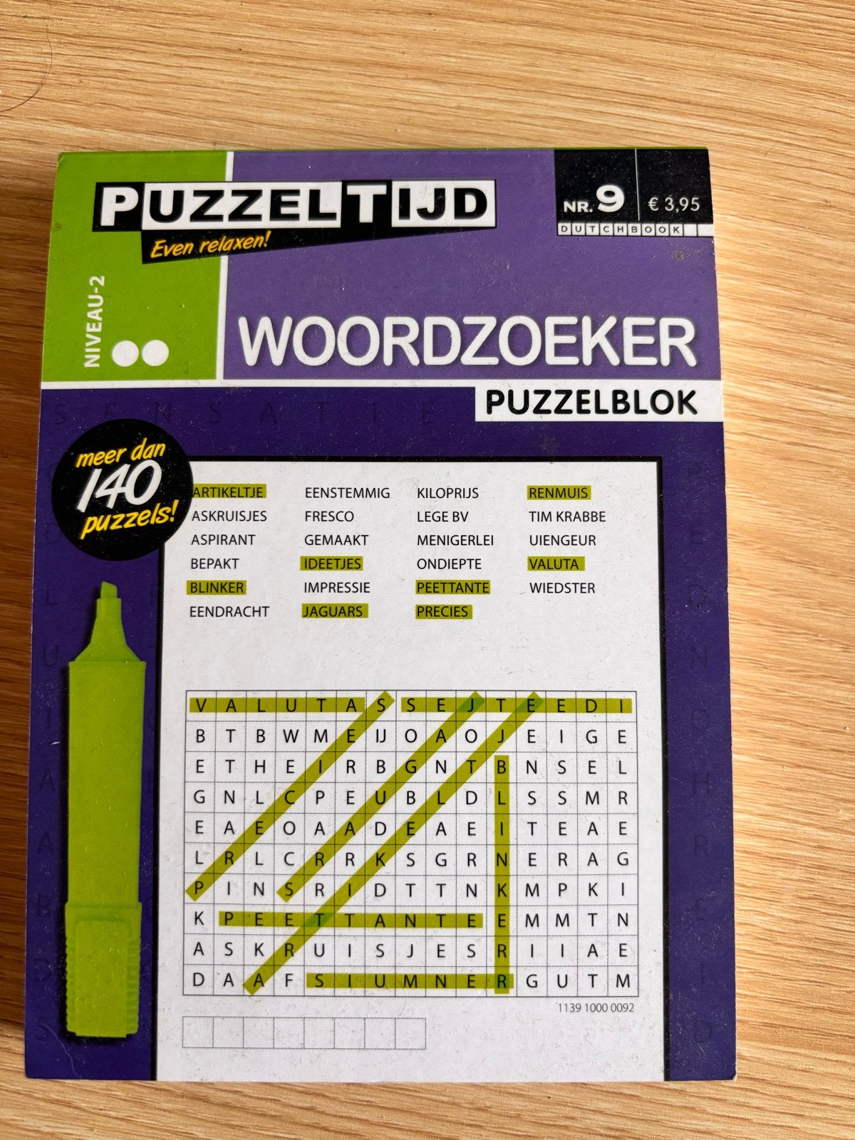 Puzzeltijd Woordzoeker Puzzelblok - Meer dan 140 puzzels, Hobby en Vrije tijd, Denksport en Puzzels, Ophalen, Gebruikt, Puzzelboek