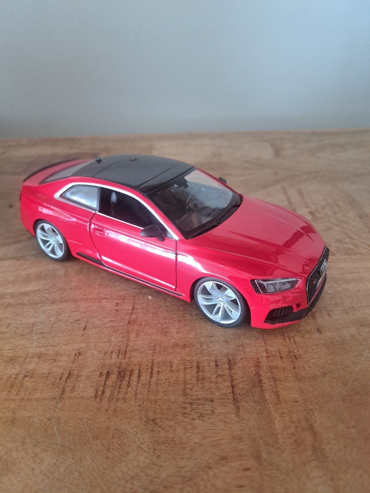 burago model audi rs5 coupe, Gebruikt, Auto, Burago, Ophalen of Verzenden