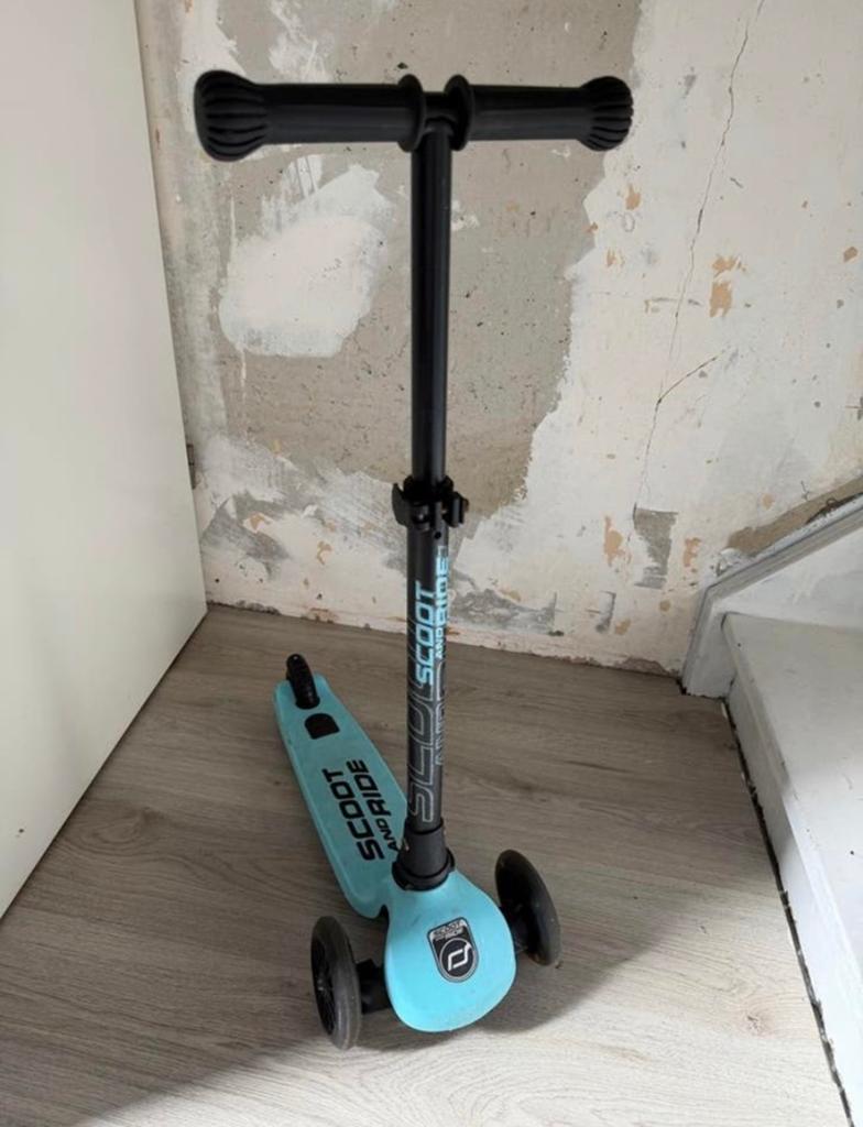 Scoot and Ride step - verstelbaar stuur, Ophalen, Gebruikt, Gewone step