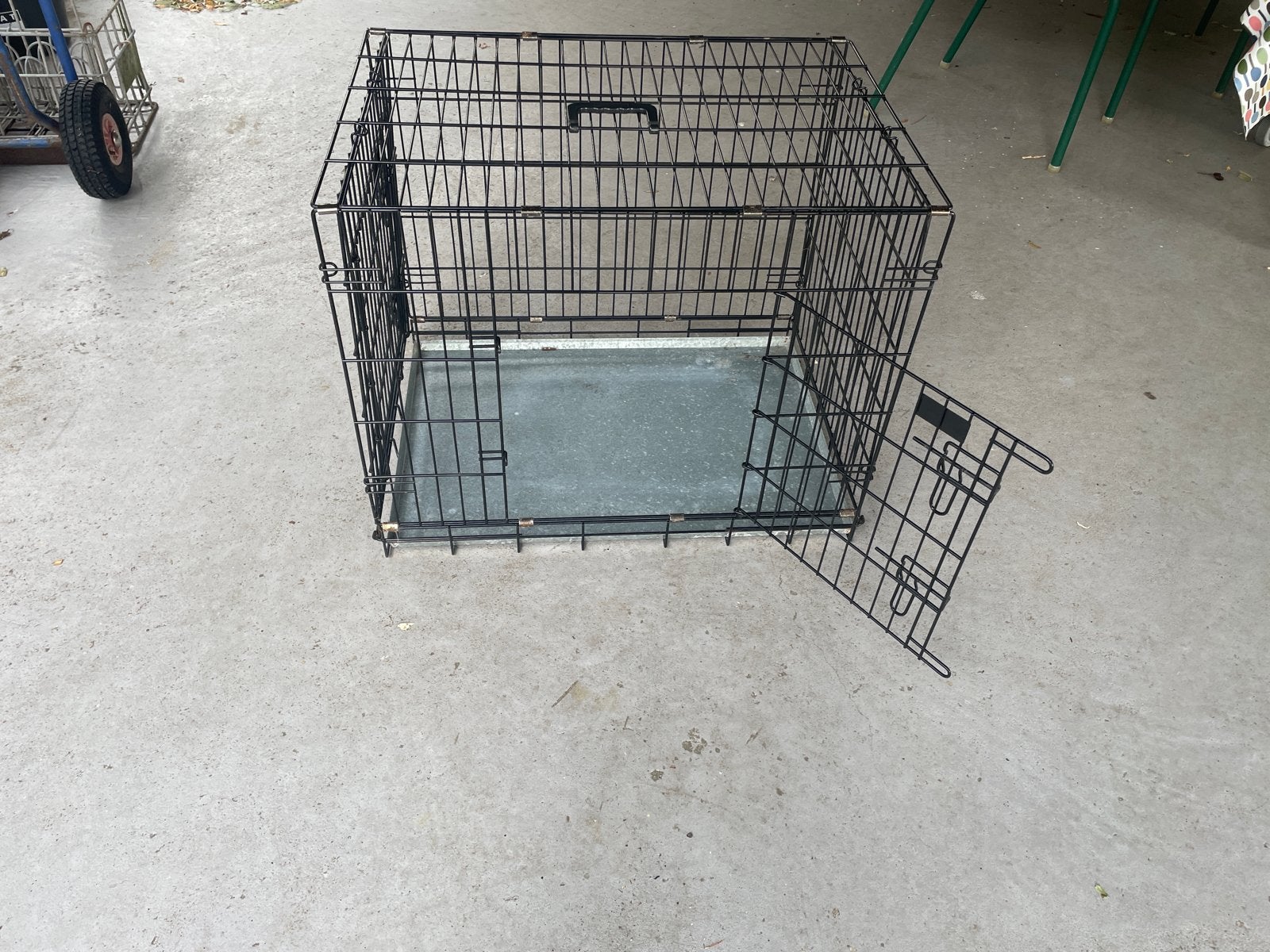 Honden benche, Ophalen, Gebruikt