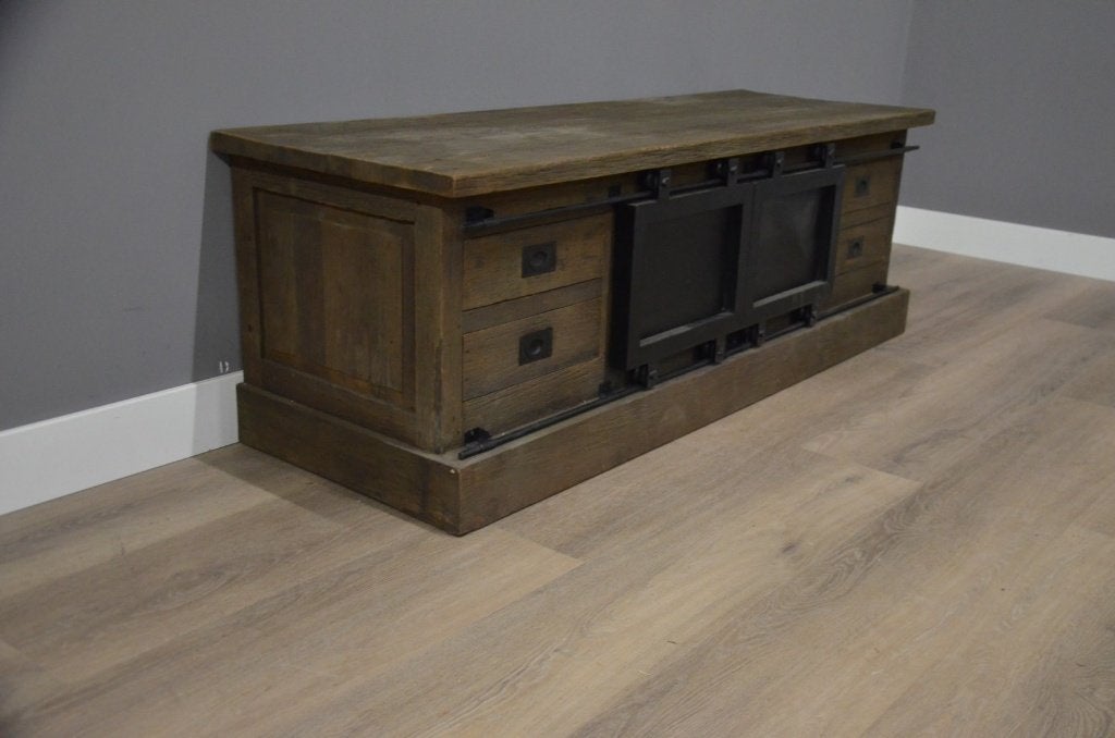 Industrieel tv meubel stalen deuren 150 cm, Ophalen, Nieuw, Hout