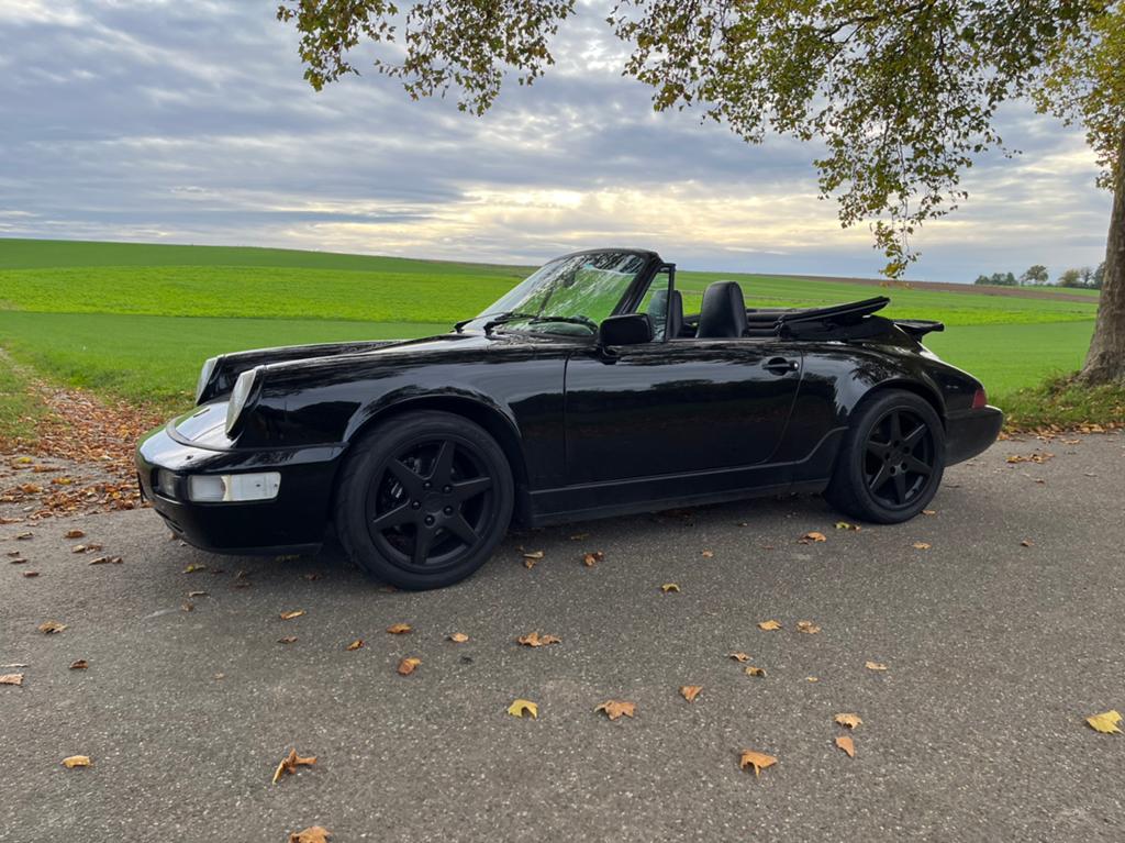 911 (964) Cabrio tiptronic in full black of stylish Cup, Auto's, Porsche, Achterwielaandrijving, Zwart, 1445 kg, Zwart