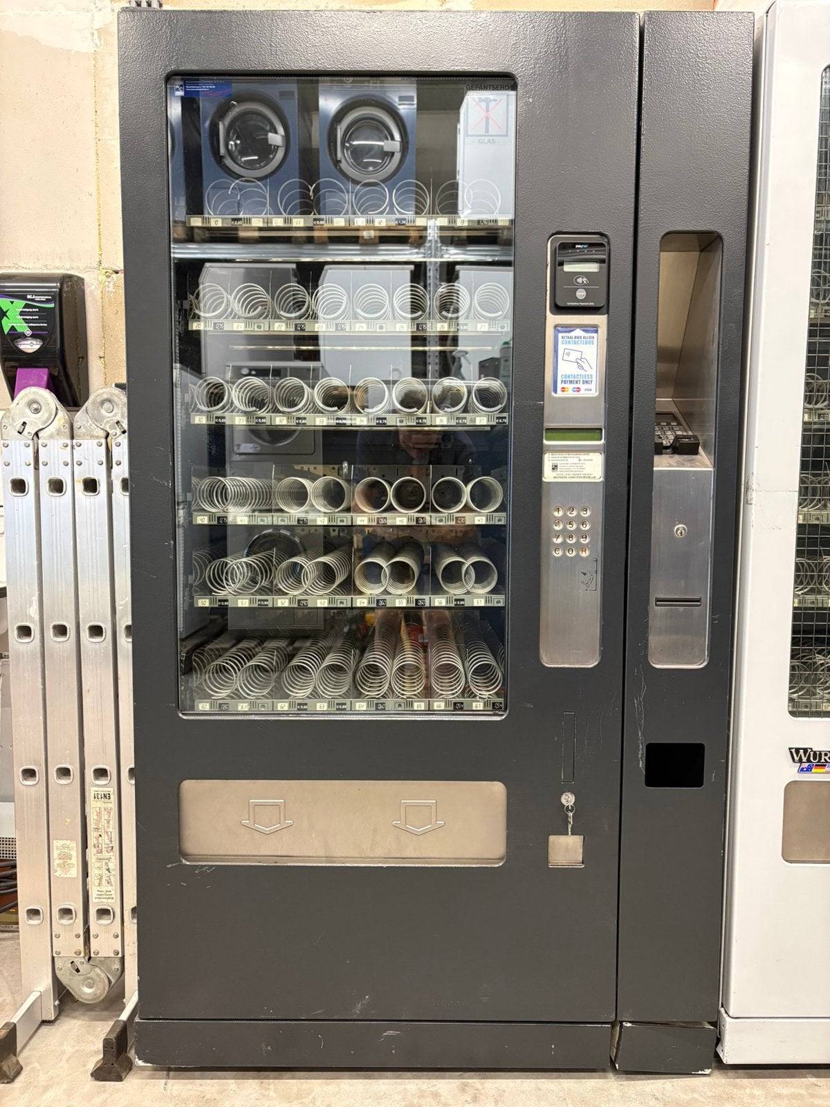 Nette goedwerkende Vending machine, Ophalen of Verzenden, Gebruikt