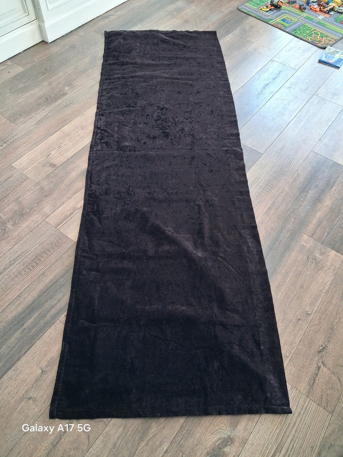 zwarte velourse gordijnen met raamband., Ophalen of Verzenden, Gebruikt, Overige merken, Interieur en Bekleding