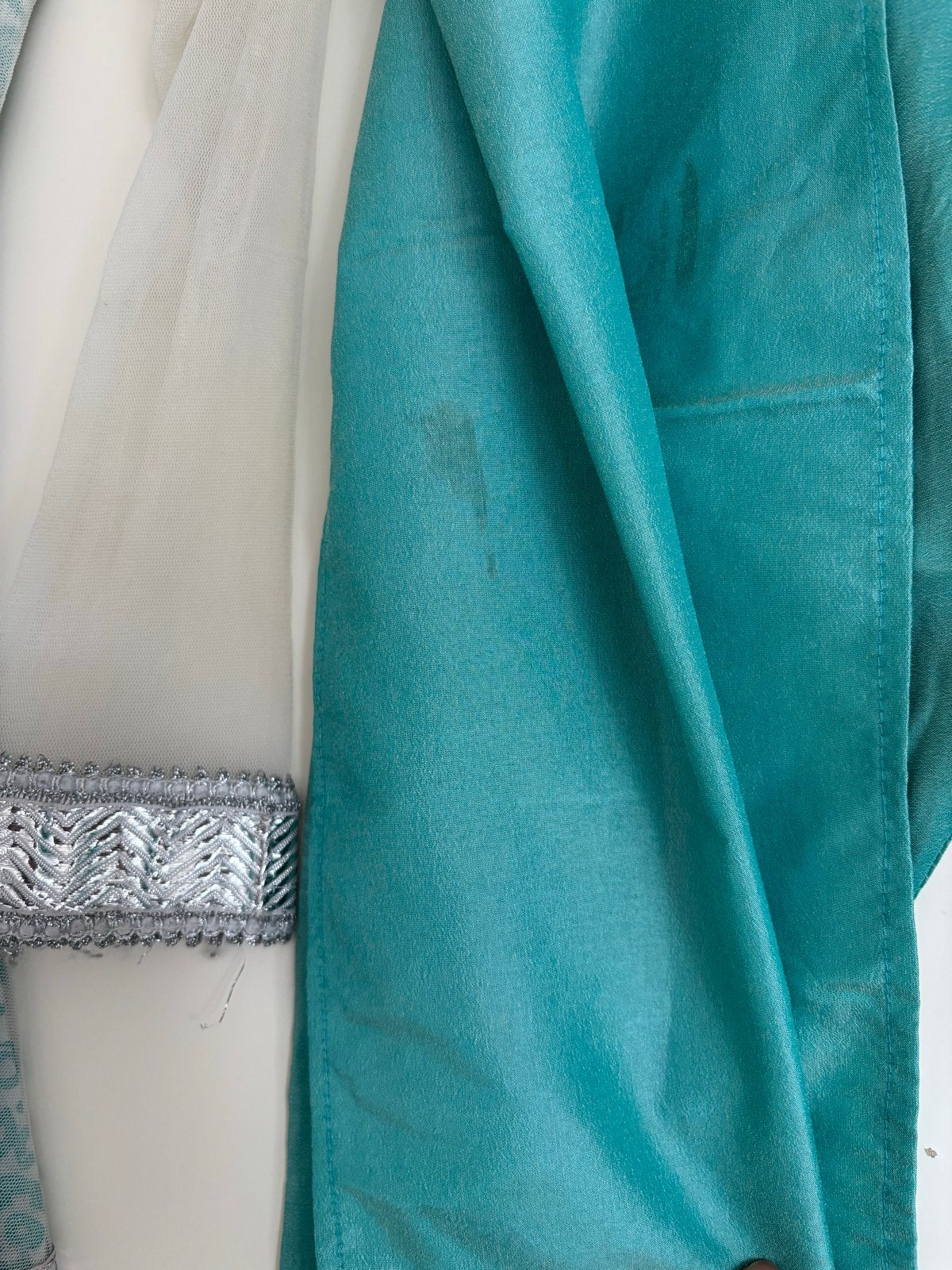 Indiase jurk met broek en sjaal - Gebruikt, Ophalen of Verzenden, Gebruikt, Meisje