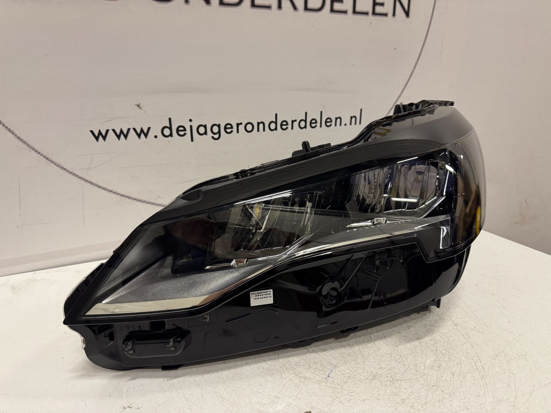 PEUGEOT 3008 5008 LED TECHNOLOGY KOPLAMP LINKS 9836230280, Taurusavenue 1
2132 LS  Hoofddorp, NL, Gebruikt, Contact.group@renault.com