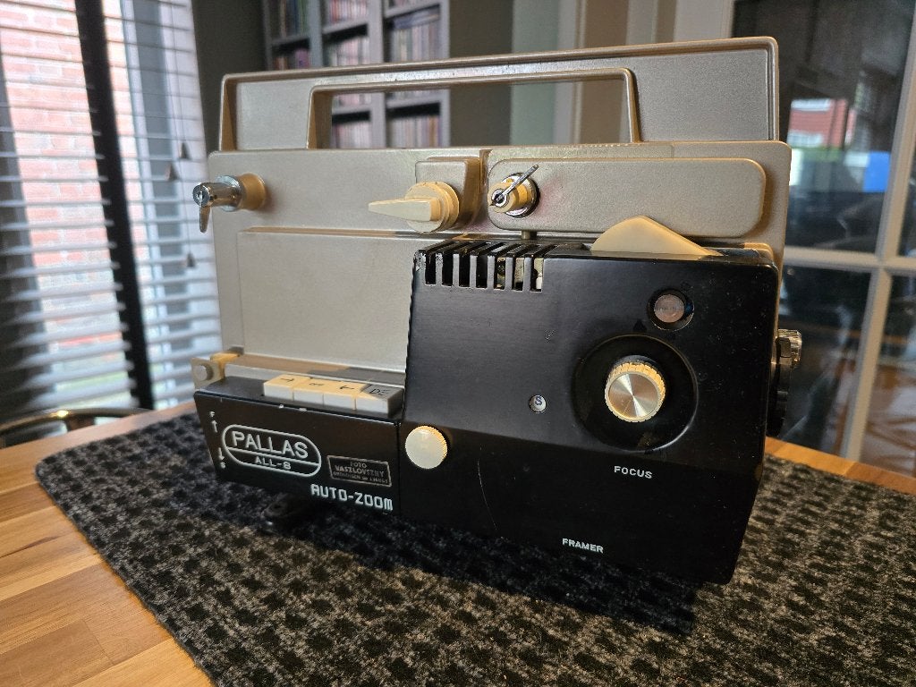 Pallas All 8 Auto Zoom - Filmprojector, Ophalen, Niet werkend