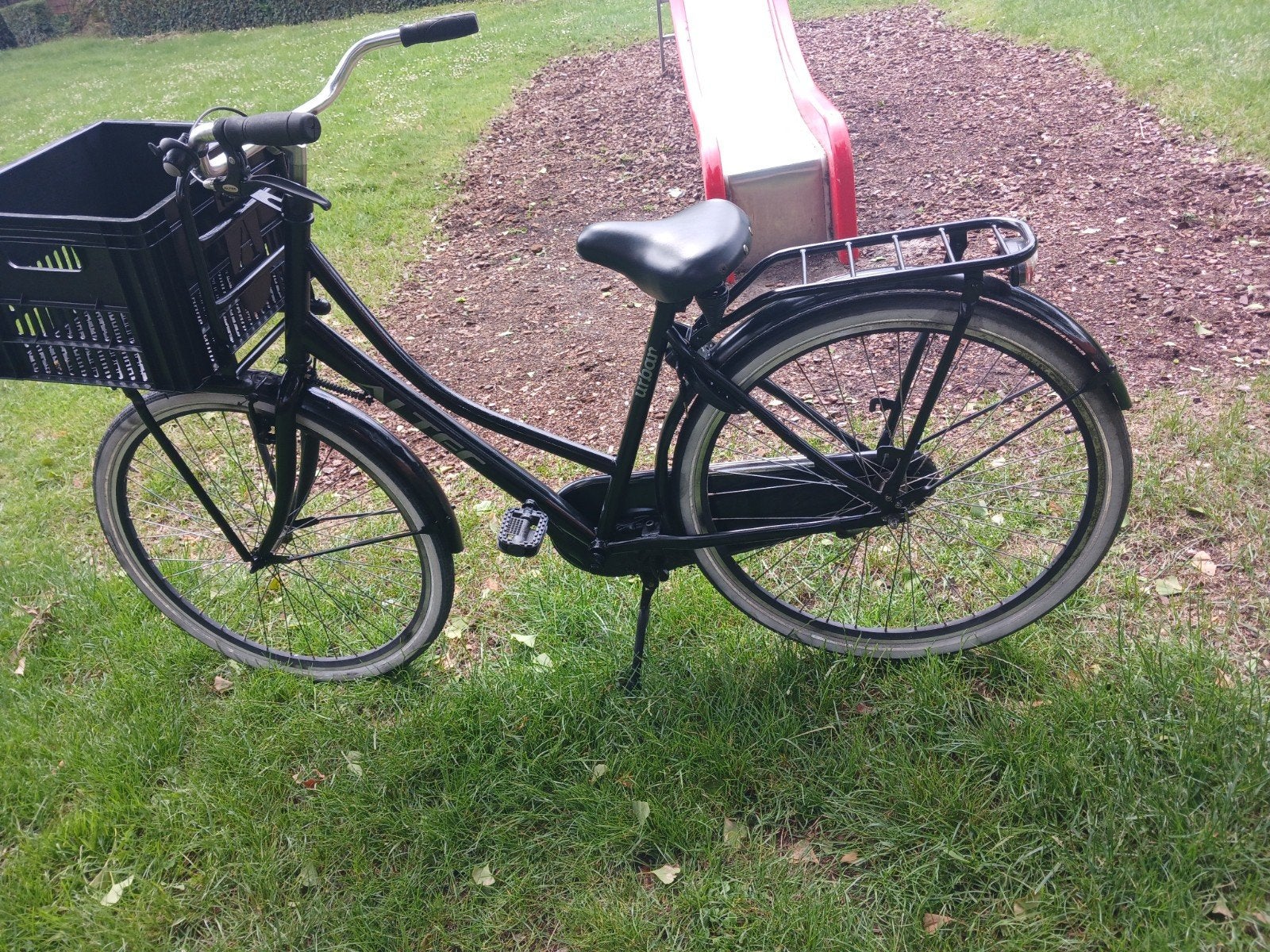 Goed rijdende damesfiets met slot en verlichting, Ophalen, Gebruikt, Overige merken