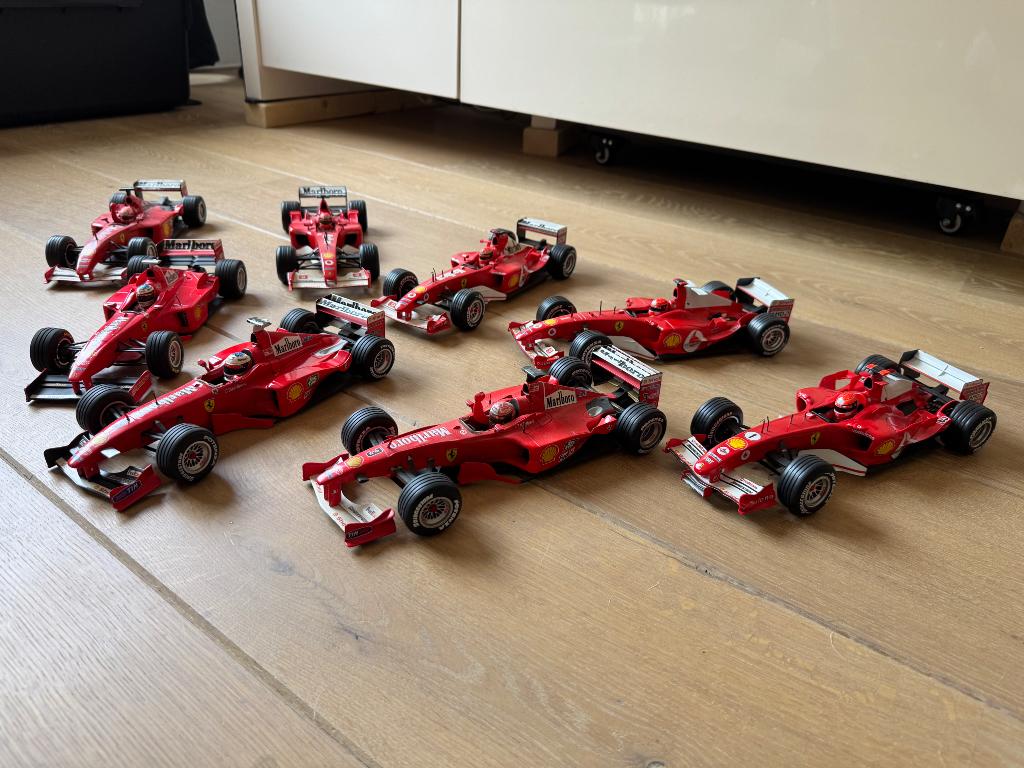 Ferrari F1 1:18 Michael Schumacher 1998 tm 2005, Hobby en Vrije tijd, Ophalen of Verzenden, Zo goed als nieuw, Auto, MiniChamps