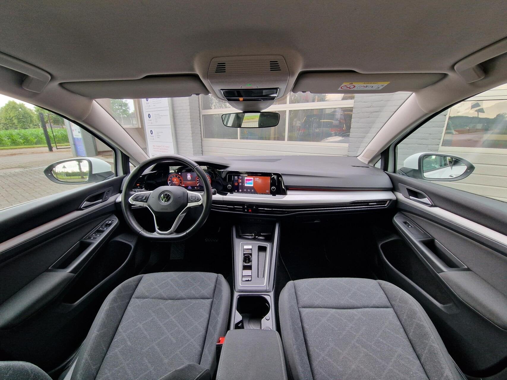 Volkswagen Golf Variant 1.0 eTSI Life|Digi-dash|110PK|DSG|Au, Auto's, Gebruikt, Met garantie (alle), Wit, 19 km/l