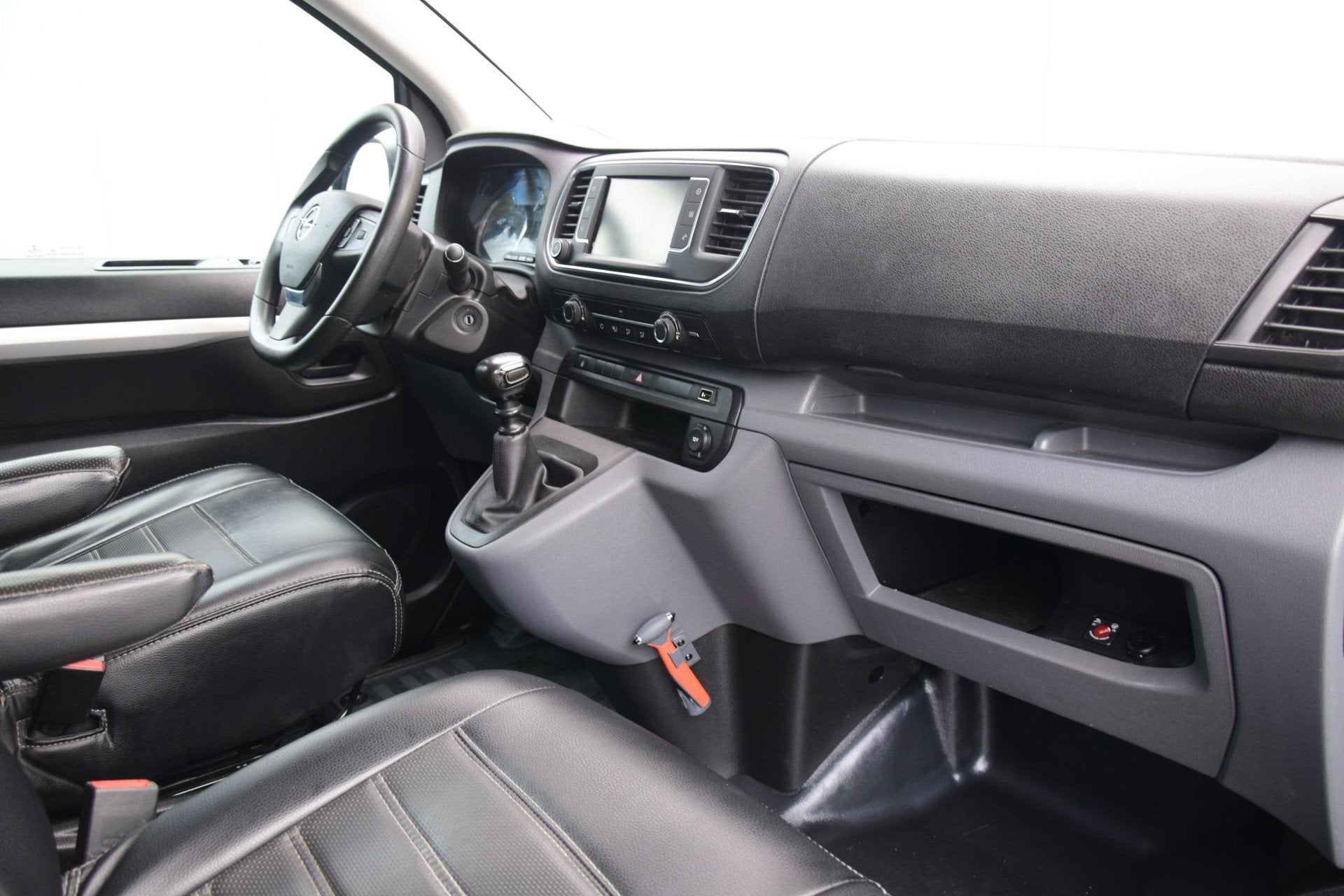 Opel Vivaro 2.0 CDTI L3H1 DC Edition 2x Schuifdeur Navi/Came, Voorwielaandrijving, Stof, Gebruikt, 4 cilinders