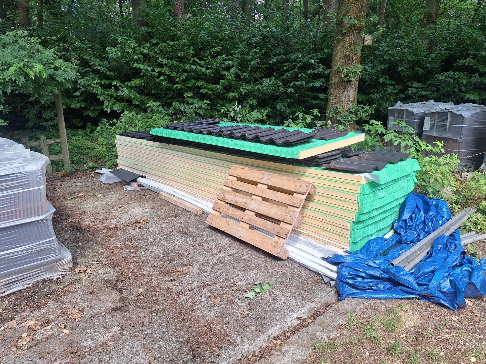 62,5m2 Kingspan Unidek dakelementen PIR voor sporen daken, Nieuw, Hardschuim (Pir), 15 m² of meer, Ophalen