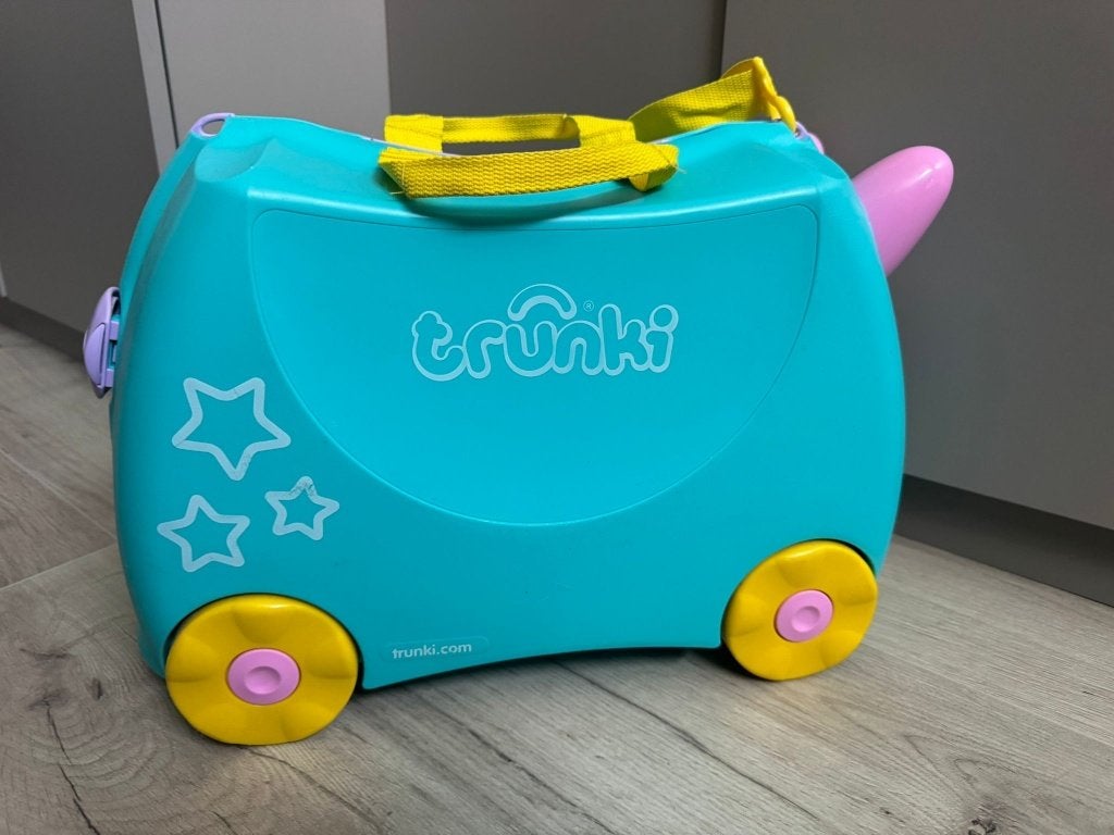 Trunki ride-on kinderkoffer – amper gebruikt + stickervel, Ophalen, Hard kunststof, Minder dan 50 cm, Zo goed als nieuw