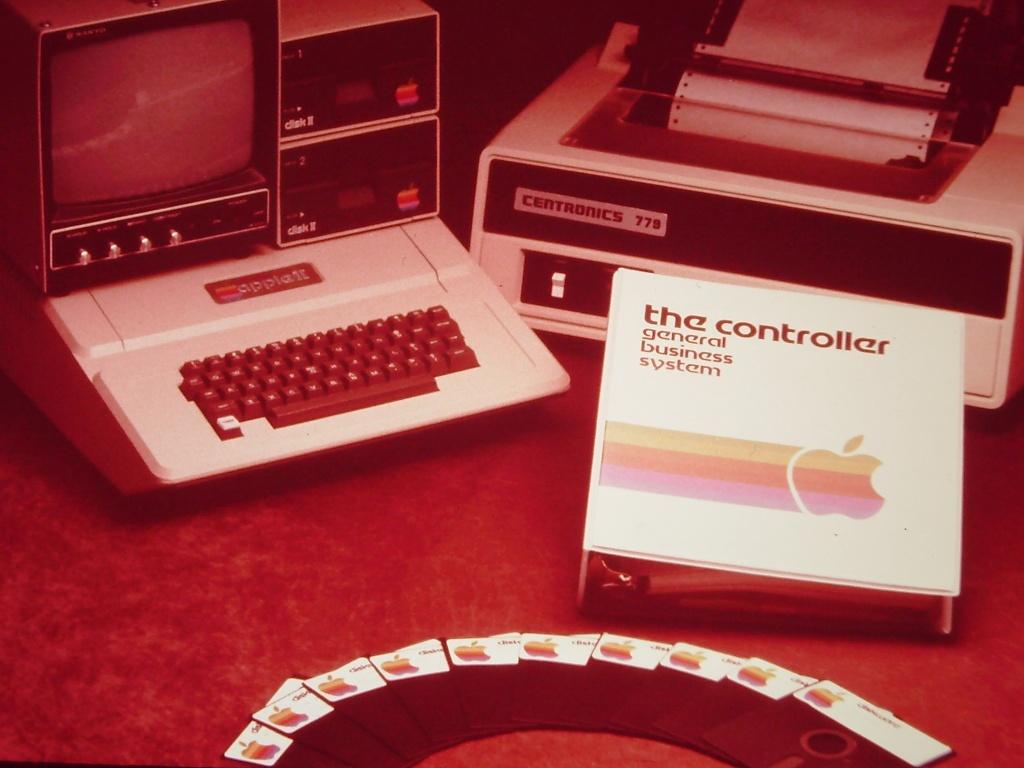 APPLE-II 1979 - 172 Originele dia’s., Audio, Tv en Foto, Diaprojectors, Ophalen of Verzenden, Gebruikt
