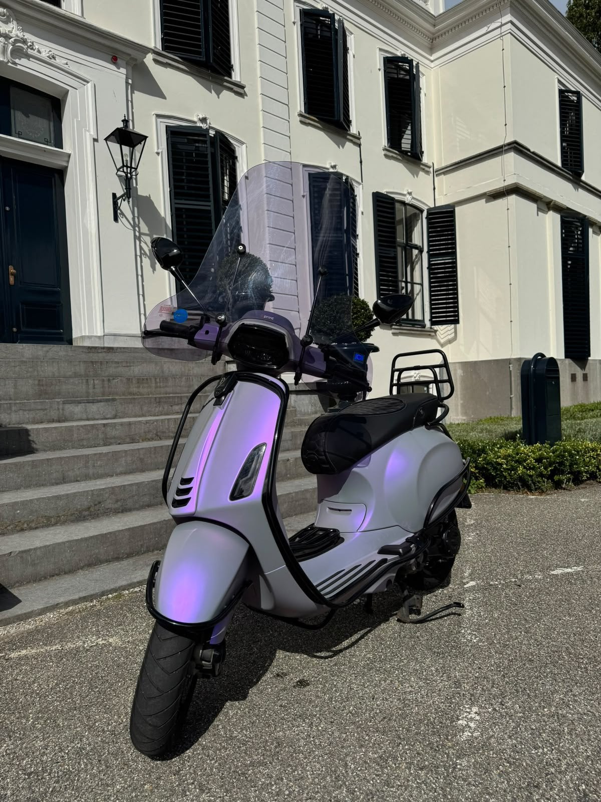 Vespa Sprint, Ophalen, Zo goed als nieuw, Benzine