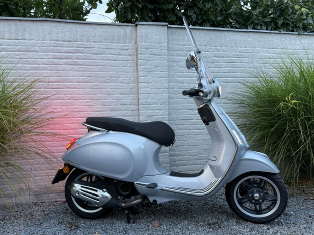 Vespa Primavera Tech Grigio, Ophalen, Overige modellen, Maximaal 45 km/u, Nieuw