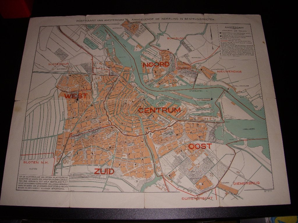 Postkaart PTT van Amsterdam besteldistricten jaren 30, Gelezen, Ophalen of Verzenden, Landkaart, 1800 tot 2000