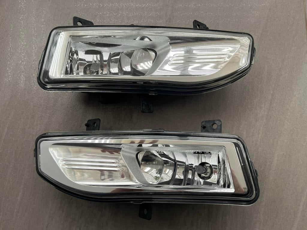 Nissan Micra K14 Qashqai J11 X-Trial mistlamp 26150-8995A, Ophalen, Gebruikt, G, G