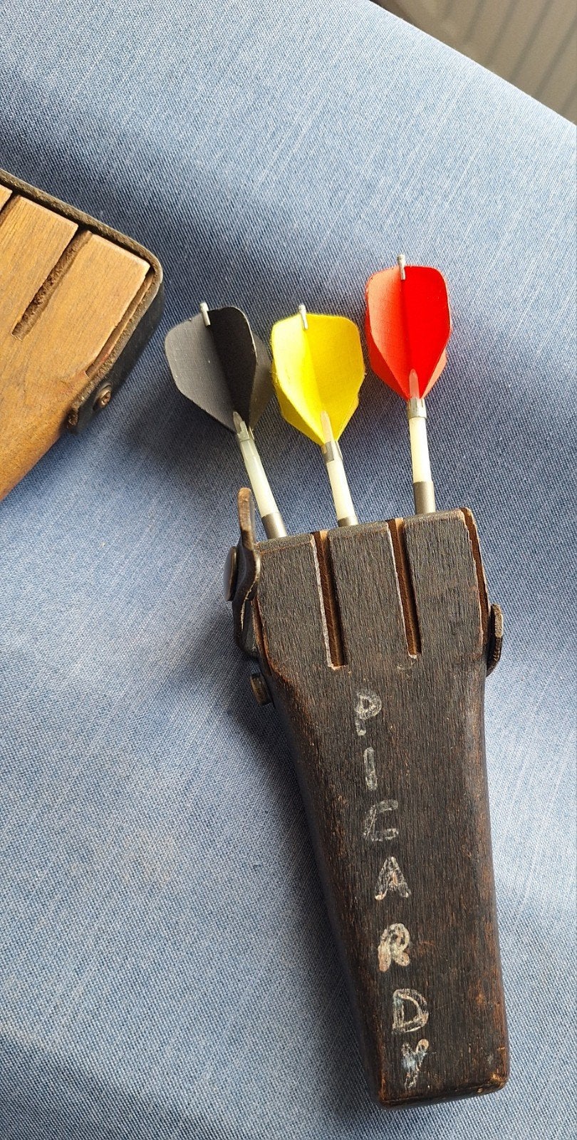 Vintage Darts met Houten Houders - Picardy & Grieri, Ophalen of Verzenden, Gebruikt, Pijlen
