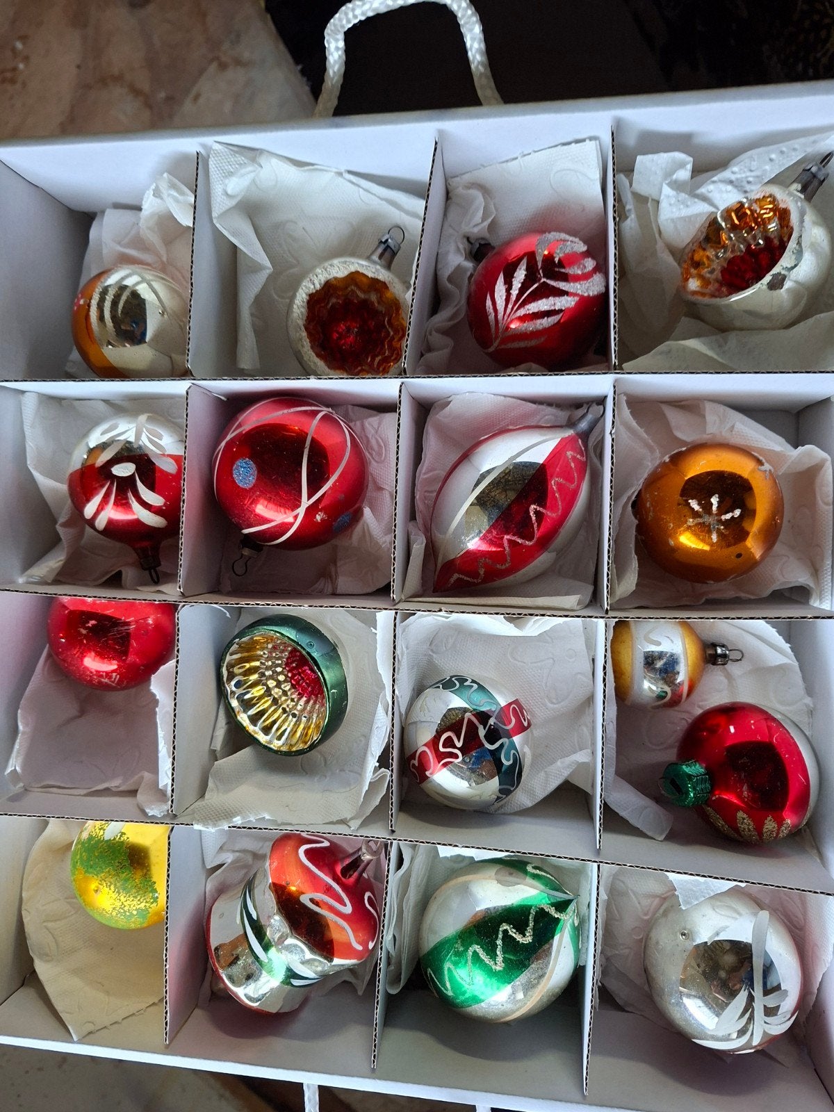 17 antieke kerstballen, Ophalen, Gebruikt