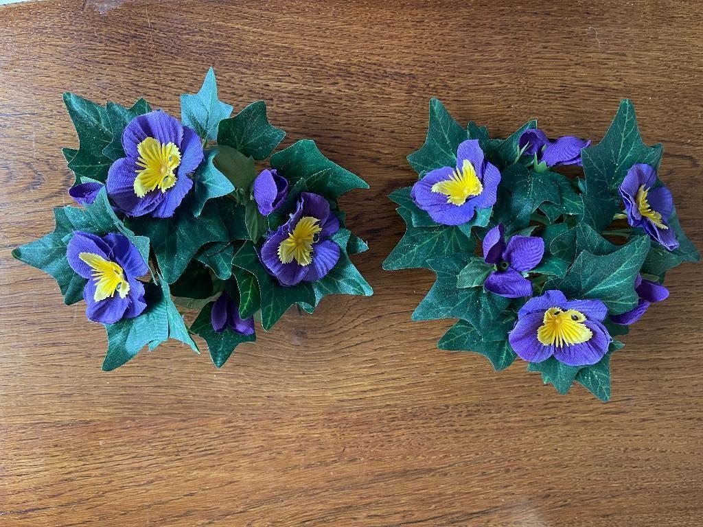 2 Kransjes met Blauw/Gele Bloemen en Klimop Nieuw, Ophalen of Verzenden, Nieuw