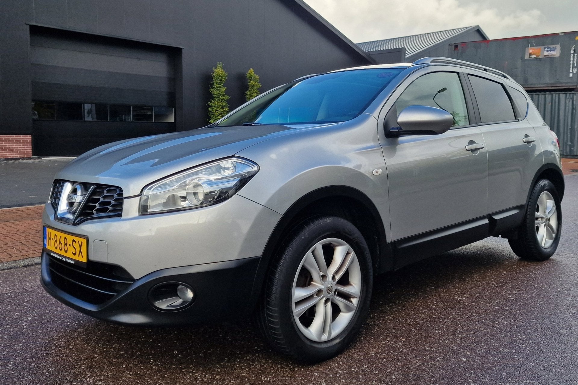 Nissan Qashqai 1.6 Connect Edition PANO NAVI PSENSOR CRUISE, Auto's, Voorwielaandrijving, 15 km/l, Gebruikt, 4 cilinders