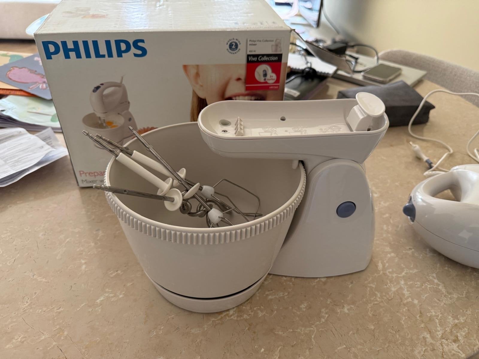 Philips Mixer met roterende kom, Ophalen, 3 snelheden of meer, Zo goed als nieuw, 2 tot 3 liter