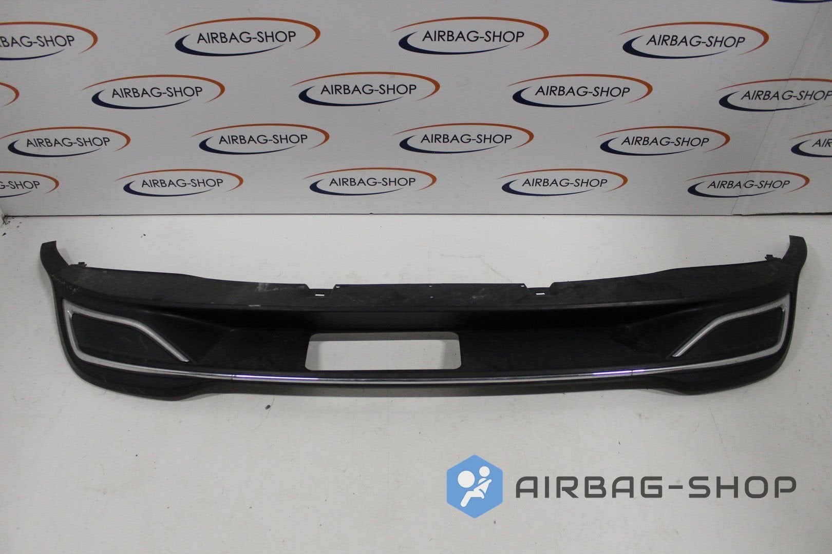 VW GOLF 8 GTE ONDERLIP DIFFUSER ACHTERBUMPER 5H6807568F, Gebruikt, -, Volkswagen, -