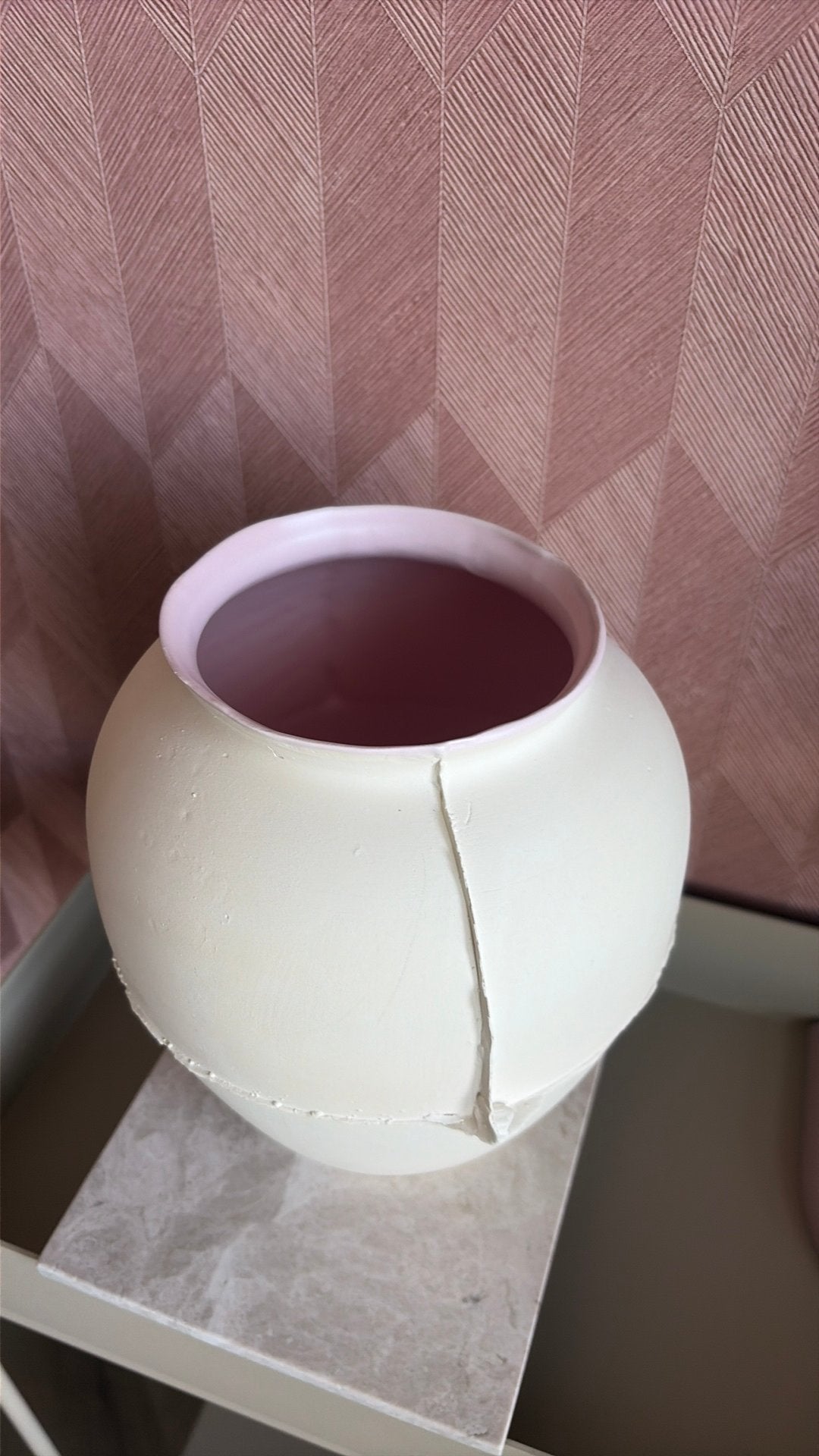 NaDesign AtelierNVMBER unieke vaas prchtg roze binnenkant, Ophalen, Zo goed als nieuw, Handgemaakt, Roze