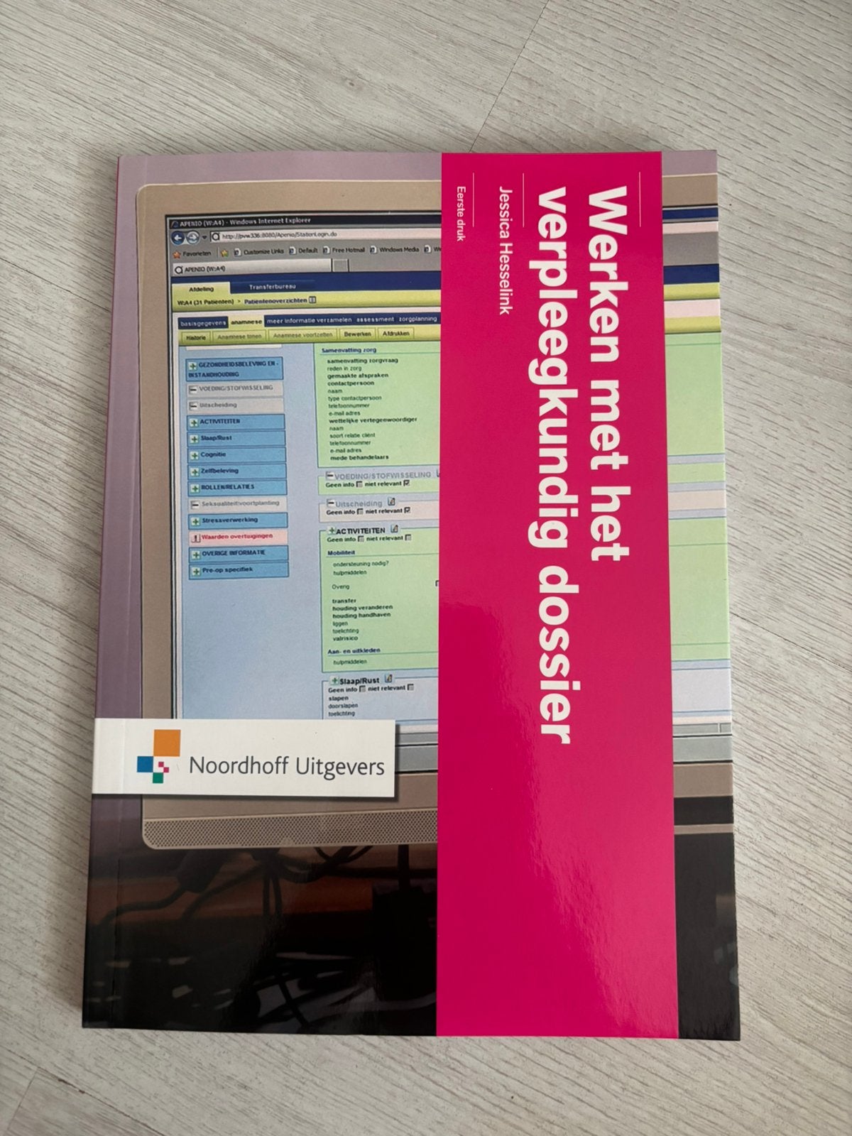 NIEUW Werken met het verpleegkundig dossier, Boeken, Studieboeken en Cursussen, Ophalen of Verzenden, Nieuw