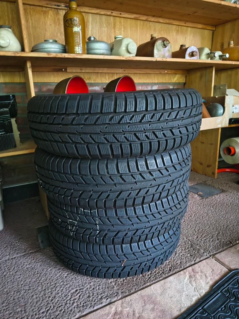 Winterbanden Yokohama W.drive V903 voor Toyota Yaris, Auto-onderdelen, Banden en Velgen, Ophalen