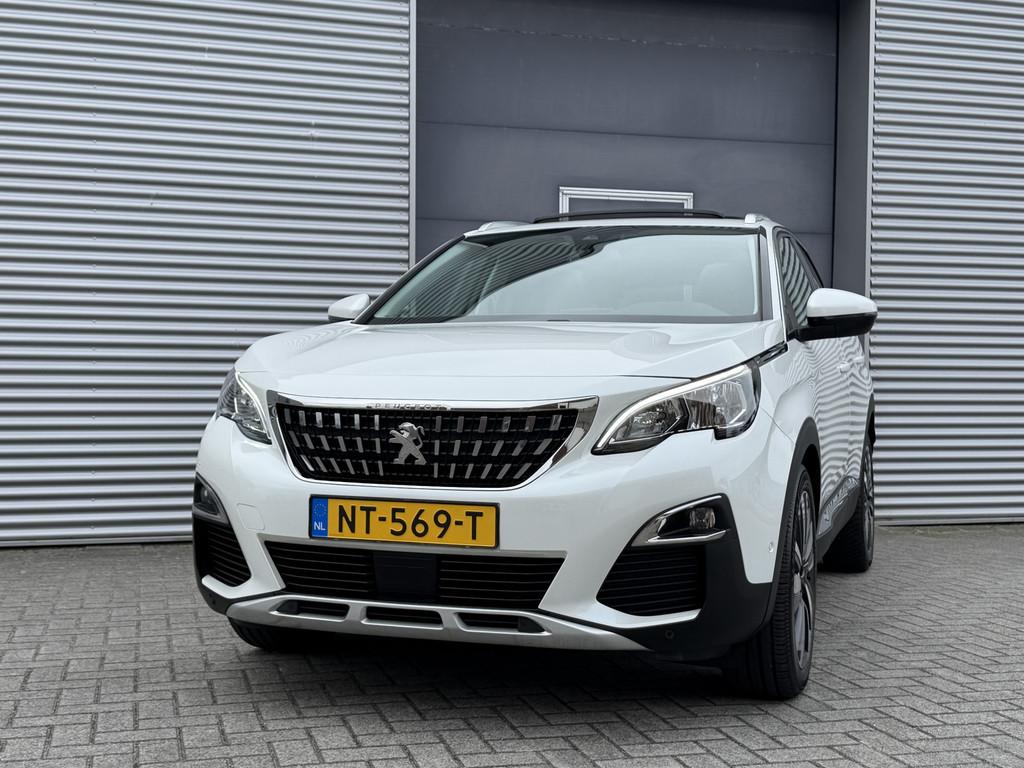 Peugeot 3008 1.2 PureTech Première I Aut. I Pano.dak I Navi, Gebruikt, 1199 cc, Leder en Stof, 19 km/l