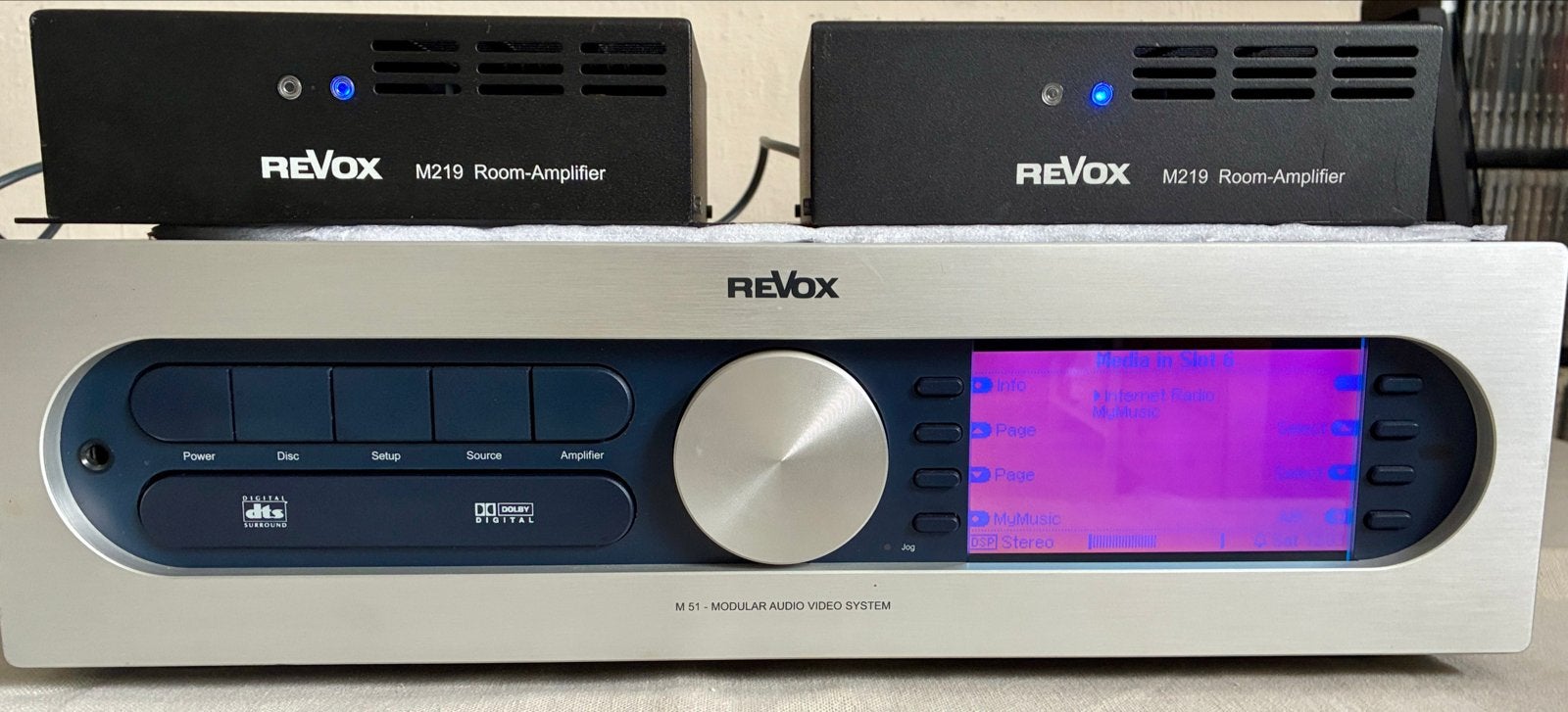 Revox M51 Modular Audio Video Systeem met 2x M219 Room-Ampli, Overige merken, Ophalen of Verzenden, Zo goed als nieuw, 120 watt of meer