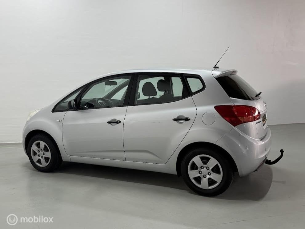 Kia Venga 1.4 CVVT X-tra | AIRCO | TREKHAAK, Auto's, Voorwielaandrijving, Euro 5, Gebruikt, 4 cilinders