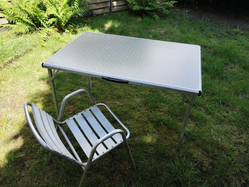 Camping tafel kampeertafel aluminium tafel met handgreep, Ophalen, Zo goed als nieuw, Campingtafel
