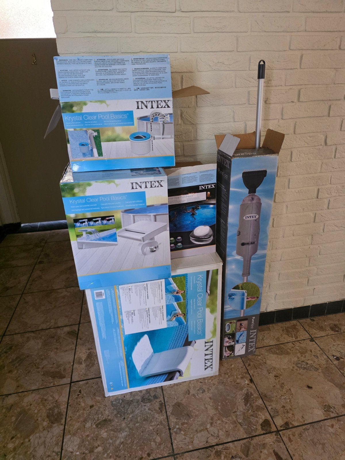 diverse INTEX spullen., Ophalen, Zo goed als nieuw, Overige typen